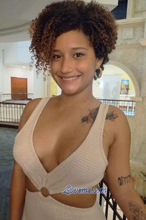 213866 - Emyi Idade: 23 - Colômbia