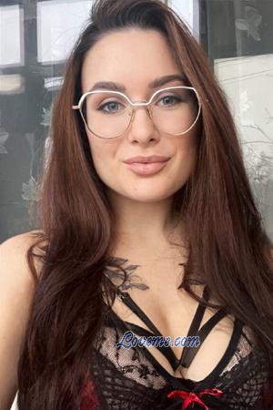 214047 - Alena Idade: 26 - Ucrânia
