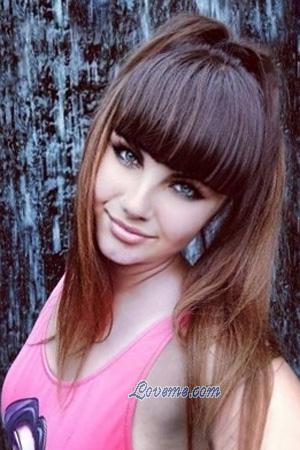 214117 - Liliya Idade: 34 - Ucrânia