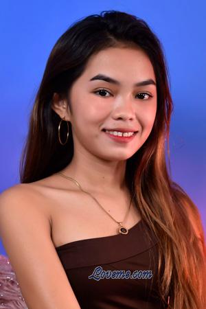 215471 - Glydel Idade: 21 - As Filipinas
