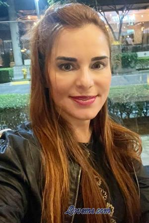 215732 - Patricia Idade: 57 - Costa Rica