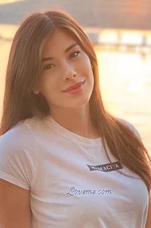 215872 - Albina Idade: 33 - Ucrânia