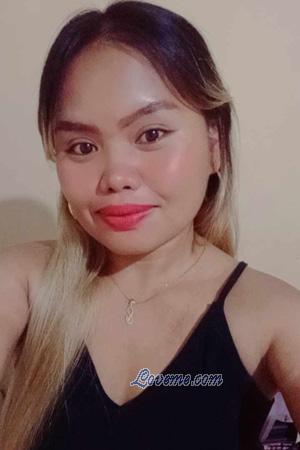216389 - Rhea Idade: 29 - As Filipinas
