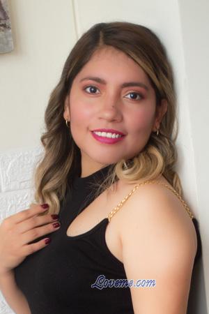 216802 - Yalini Idade: 30 - Peru