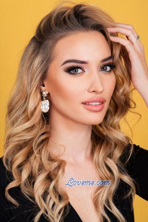 217232 - Daria Idade: 37 - México