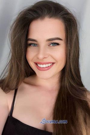 217547 - Liliya Idade: 28 - Ucrânia