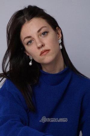 218124 - Kateryna Idade: 26 - Ucrânia