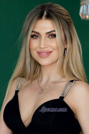 218509 - Liudmyla Idade: 37 - Ucrânia