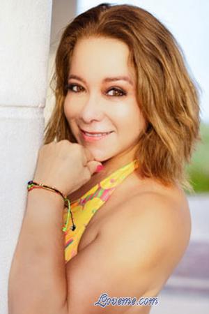 220408 - Liliana Idade: 61 - USA