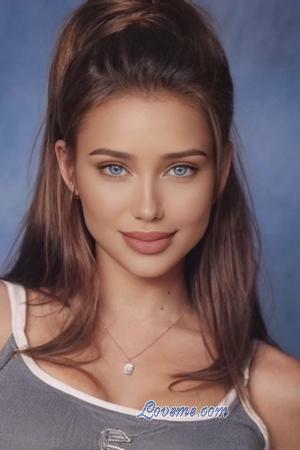 220809 - Elizaveta Idade: 24 - Ucrânia