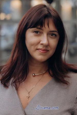 221099 - Oksana Idade: 49 - Ucrânia