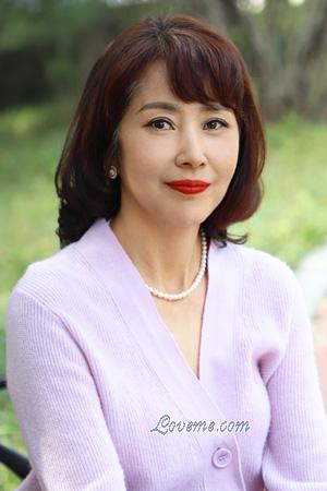 221841 - Yinghua Idade: 54 - Korea