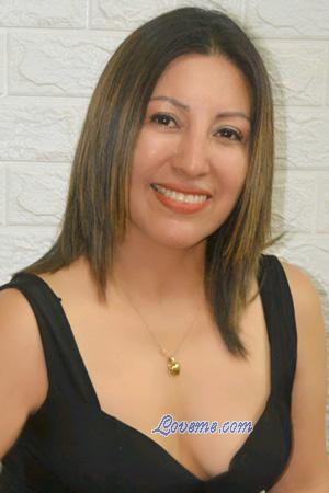 222890 - Alicia Idade: 47 - Peru