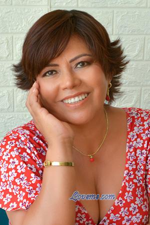 222898 - Carmela Idade: 53 - Peru