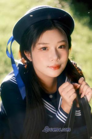 222908 - Wenjie Idade: 23 - China