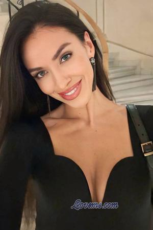 223256 - Liliia Idade: 35 - Ucrânia