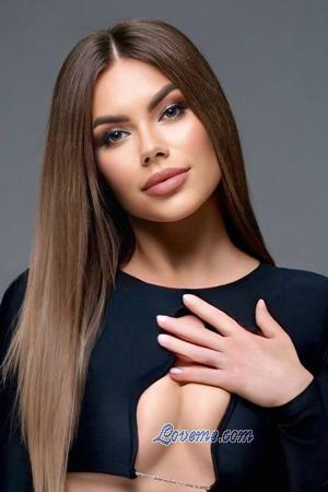 223347 - Vladyslava Idade: 28 - Ucrânia