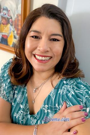 223423 - Mirna Idade: 49 - USA