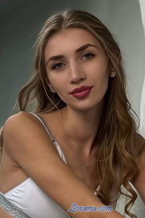 224460 - Anastasia Idade: 23 - Ucrânia