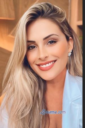 224601 - Claudia Idade: 42 - Brazil