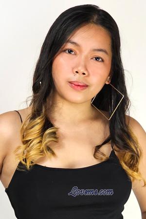 224639 - Eluisa Carbelle Idade: 22 - As Filipinas
