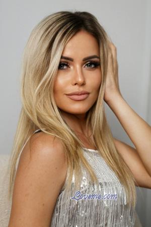 224935 - Malvina Idade: 35 - Ucrânia