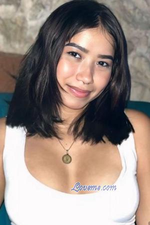 225367 - Jade Idade: 19 - Colômbia