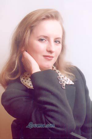 52127 - Nadezhda Idade: 37 - Russia