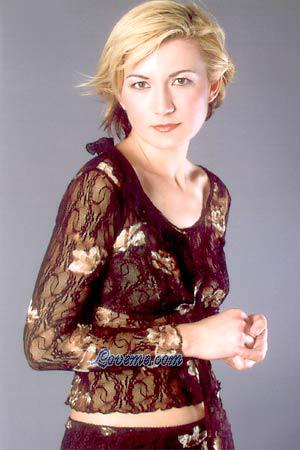 55536 - Karina Idade: 36 - Russia