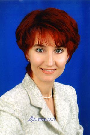 56680 - Elena Idade: 39 - Russia