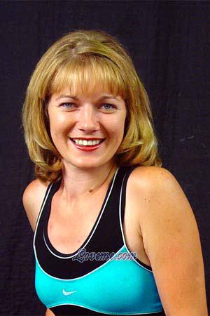 66233 - Oksana Idade: 30 - Russia