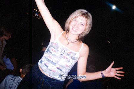 72713 - Elena Idade: 25 - Ucrânia