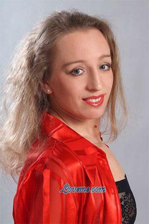 79782 - Oksana Idade: 43 - Russia