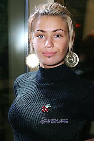 83941 - Lubov Idade: 25 - Ucrânia