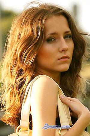 96891 - Anastasia Idade: 22 - Ucrânia